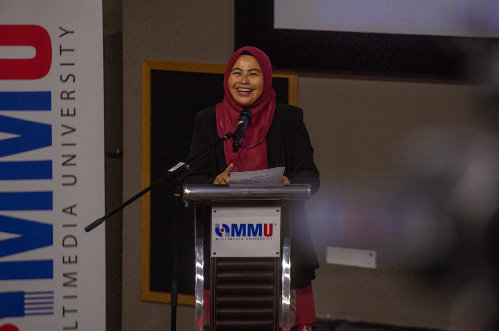 Minister of Higher Education Datuk Seri Noraini Ahmad speaks during the soft launch of PerantiSiswa in Cyberjaya April 14, 2022. u00e2u20acu2022 Picture by Shafwan Zaidon