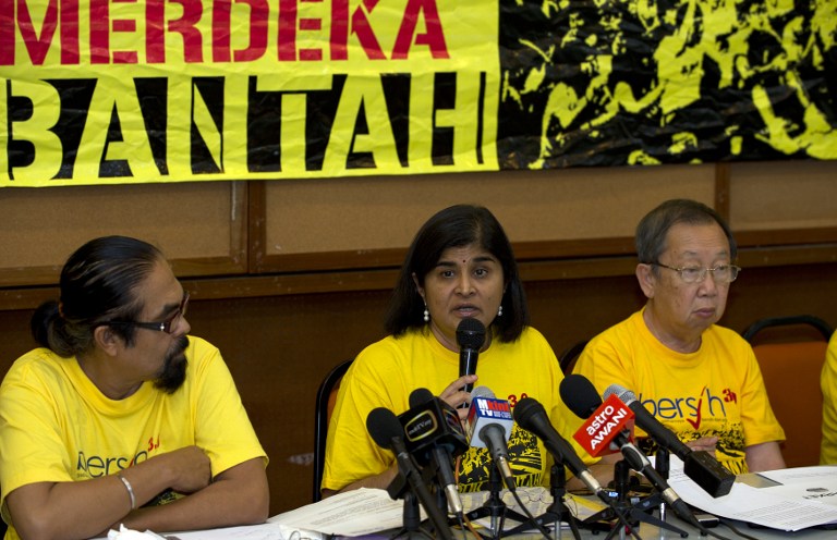 Ambiga Sreenevasan (C), leader of electoral reform pressure group Bersih 2.0 speaks at a press conference in Kuala Lumpur on April 27, 2012. u00e2u20acu201d AFP pic