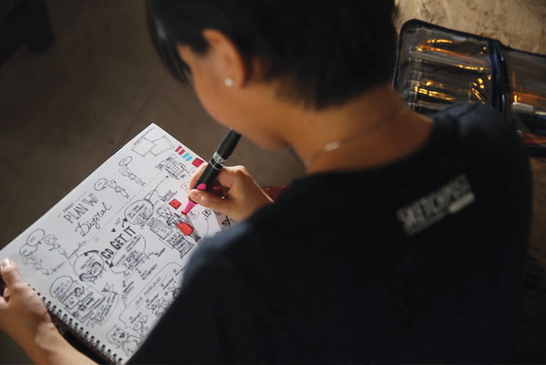 Attendees of events get excited over her sketches - they usually video the process