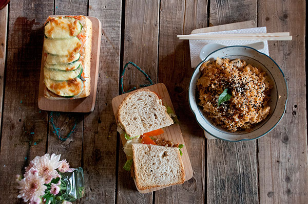 Chai Diam Mah offers regular cafe food such as sandwiches, mini pizzas and fried rice