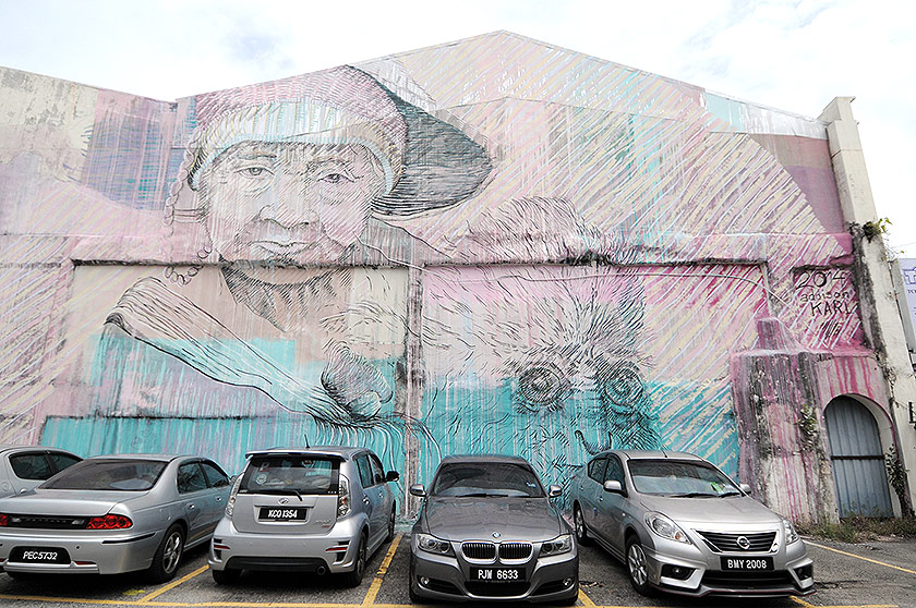 Mural by Karl Addison at the car park lot along Beach Street