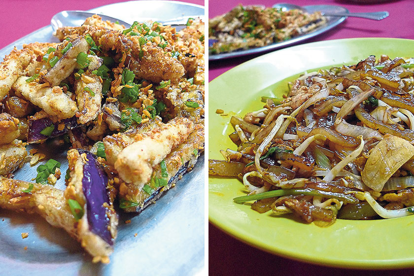 Deep fried brinjals with fried garlic is one of Hua Xing’s creations that could potentially convert non-brinjal fans (left). Fried tapioca flour noodles with caramelized onions, bean sprouts, pork and lard fritters from Hua Xing; infused with such wok hei that it’s impossible to share a portion with someone else! (right)