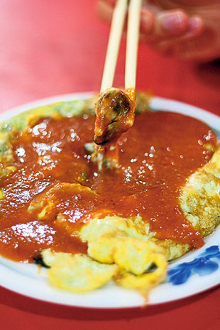 Taiwanese-style oyster omelette topped with a savoury gravy.