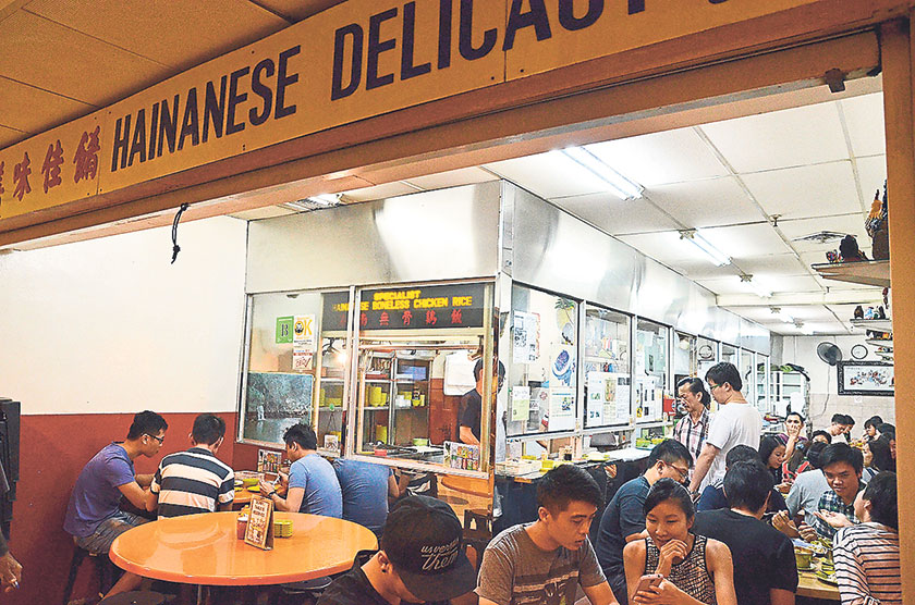 Hainanese Delicacy seems uninviting and slightly run down, hidden within Far East Plaza, but the Hainanese boneless chicken rice here deserves two thumbs up