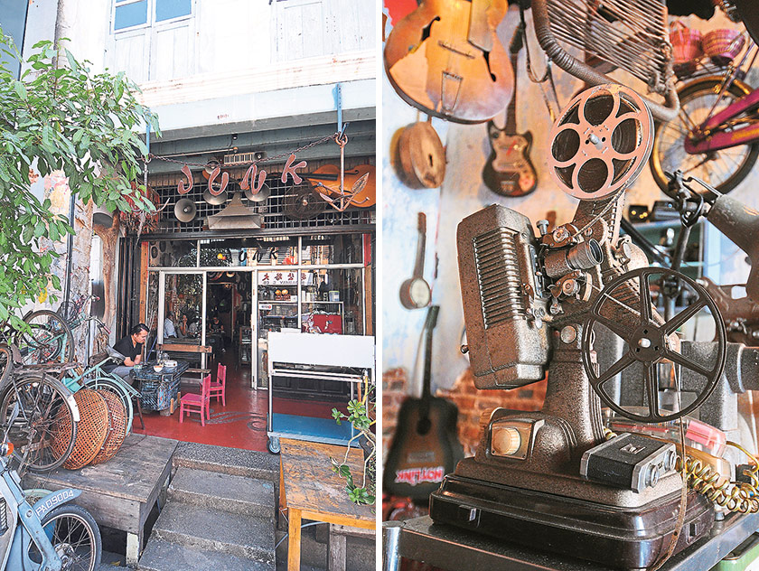 Junk Cafe along Chulia Street (left). Antiques everywhere in Junk (right)