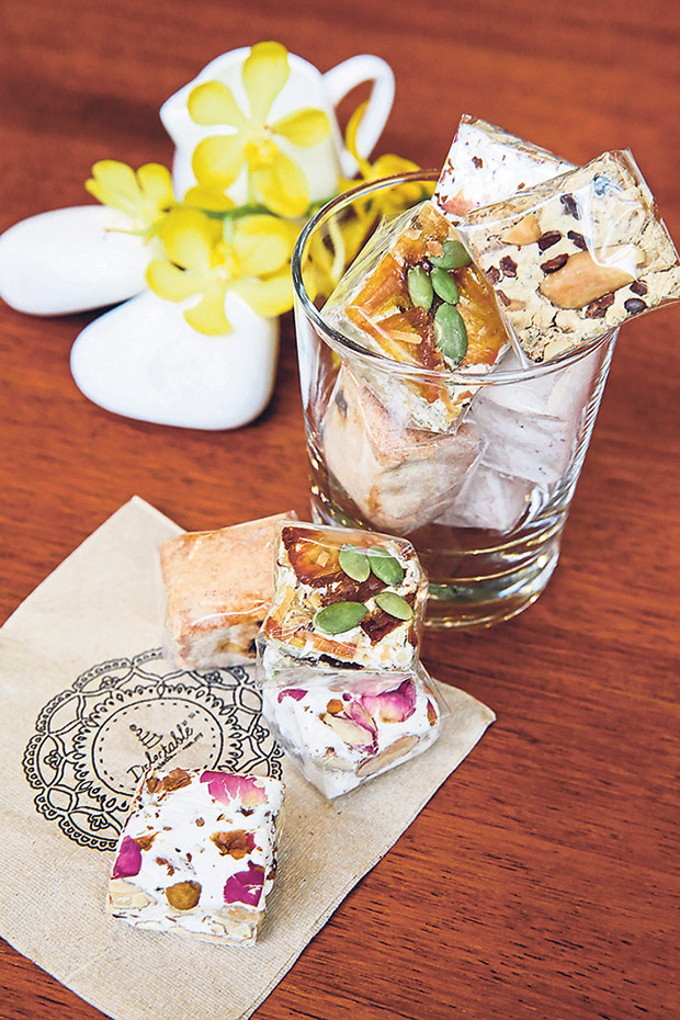 The first of its kind in Malaysia, the Delectable Edible Terrarium is pretty and amazing to eat too.