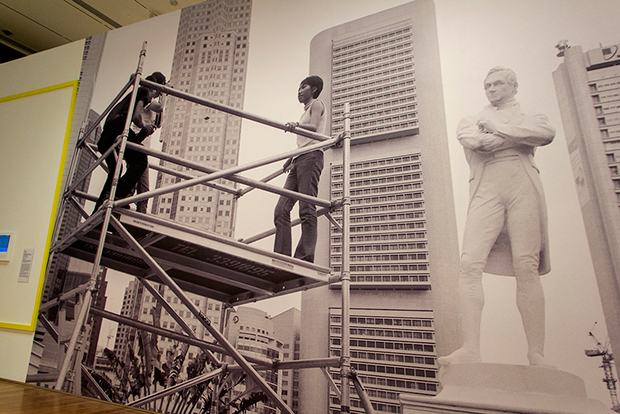 Image of the installation Untitled (Raffles) built by Lee Wen in 2000