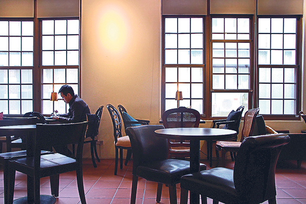 Luguo Café @ ArtYard is an oasis of serenity in the lively Dihua Street neighbourhood