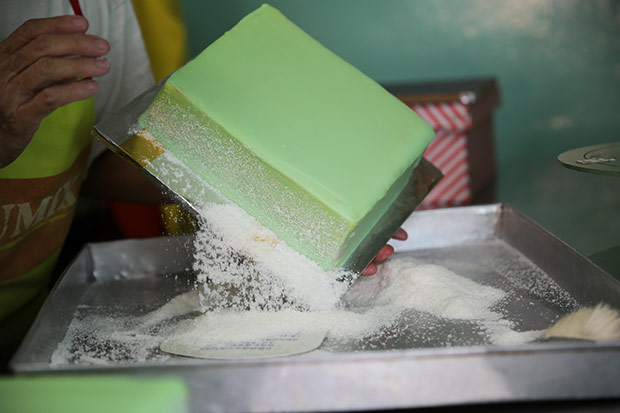 If you prefer, they can dust the sides of the pandan layer cake with dessicated coconut.