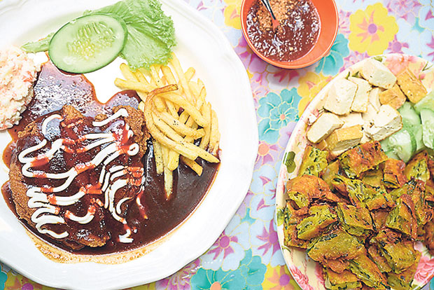 They also have a local version of chicken chop (left) and cucur udang (right).