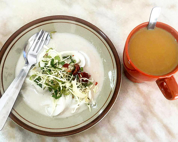 Occasionally, you get laksam at the eatery.