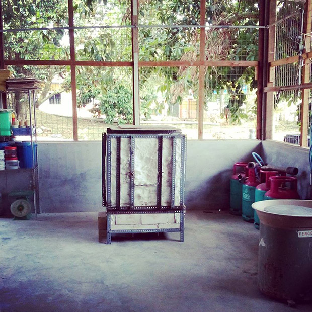 The kiln that Rozana made with the help of her lecturer.