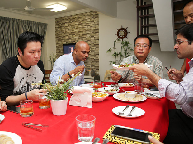 Let’s eat everyone! (left to right) Bernard Ng, Anand, Cheng Yi, Hanmol Randhawa.