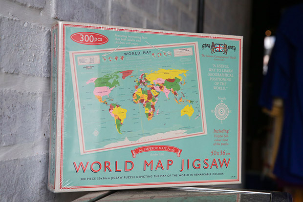 Have fun figuring out this 300-piece world map jigsaw.