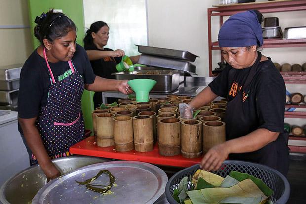 It’s important to layer the biryani properly to ensure it is cooked properly.