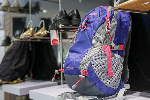 Men’s and women’s apparel, bags, shoes and other accessories can be found at Bandoru Store.