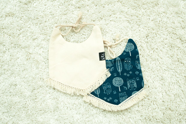 thelittlekrl Bandana Bibs are equipped with easy to snap on buttons.