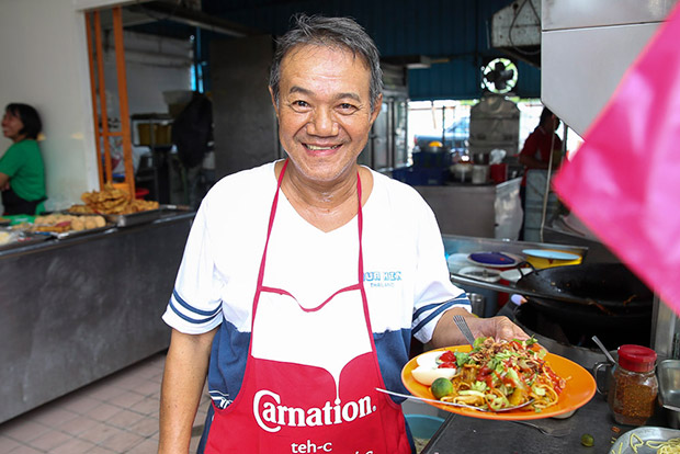 Once Alex Khaw retires, you won’t get to taste his fragrant mee Jawa goreng anymore.