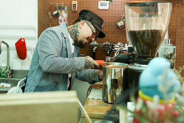 Barista-bartender Unagi at his standing café-bar Piu Piu Piu.