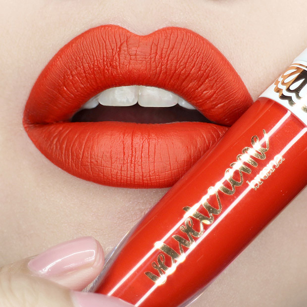 Show them who’s boss with the VelvetCreme Lady Boss Liquid Lipstick.