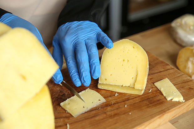 Discover great cheese in a tasting at Annisa’s cheese room.