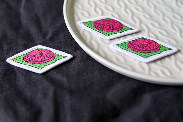 Declare your love for ang ku kueh with this patch from Uncommonco.