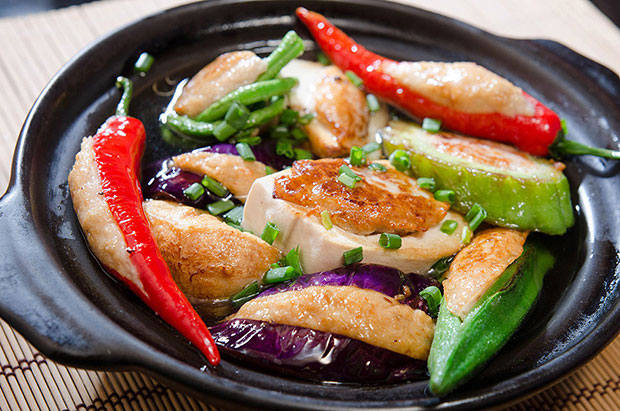 Their yong tau foo is prepared the traditional Hakka way, stuffed with a filling of minced pork, fish paste and salted fish