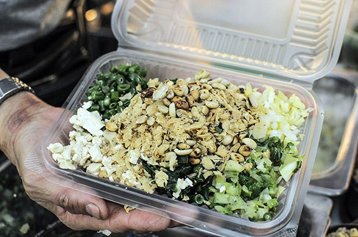 Balancing out their beef offerings is their Hakka lui cha with six types of vegetables