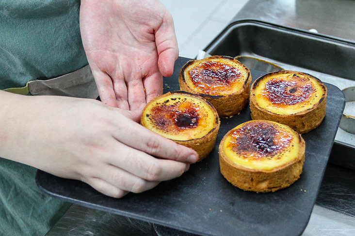 Don’t miss out on their lemon brûlée tarts.