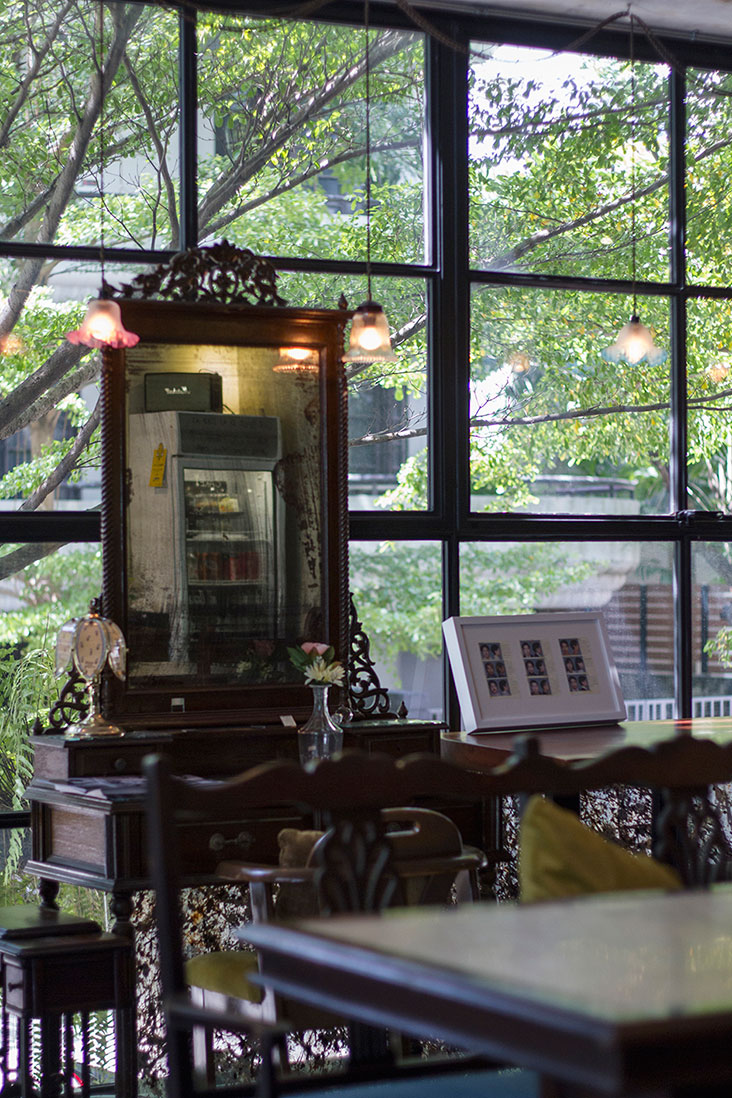 Some Time Blue’s mismatched vintage décor makes the café a welcoming space