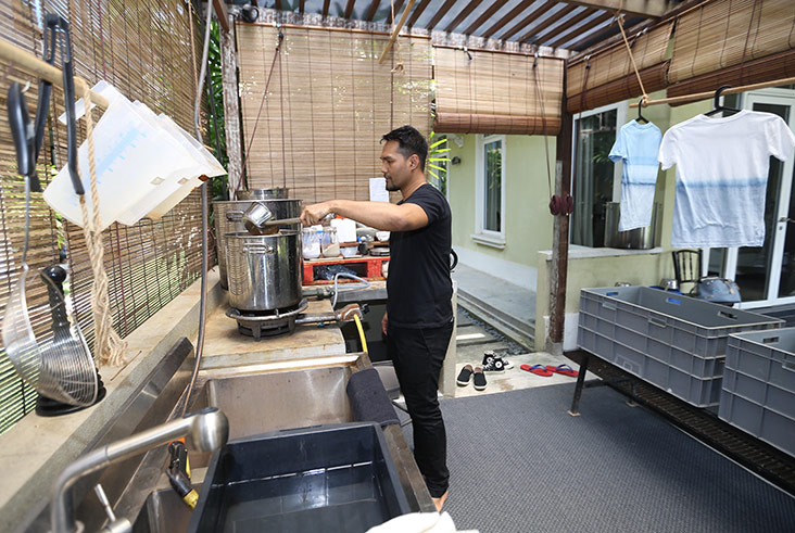 Munir prefers to take it slow and easy for each stage of the hand dyeing process to ensure no mistakes are made.