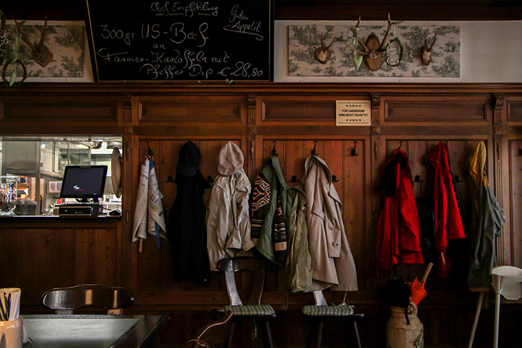 Hang your jackets on the hooks and enjoy the tavern’s warm atmosphere