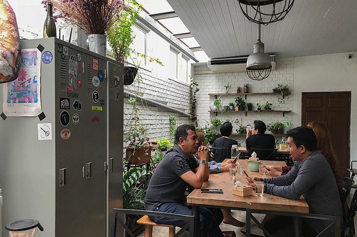 Patrons are mostly Thai, a good sign the restaurant has the approval of locals