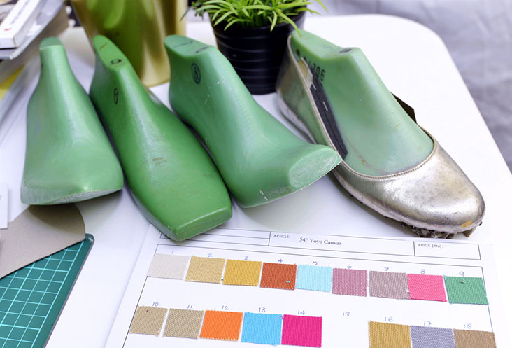 Popular colours are used for the shoes to ensure they look hot and trendy.