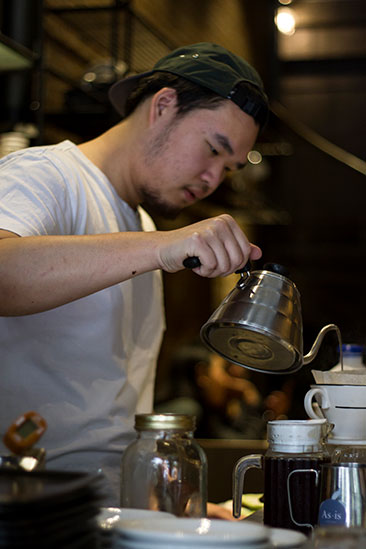 Brewing a Chinatown cuppa.