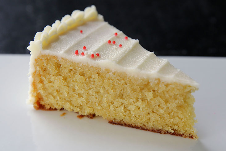 Don’t leave without trying their delicious sugee cake, baked by the cousins’ aunt which is not oily with a light crumb.