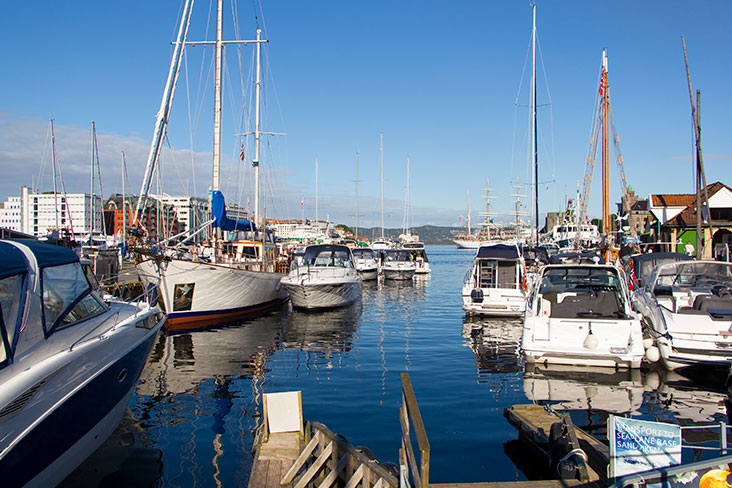 Yachts at the Vågen harbour.