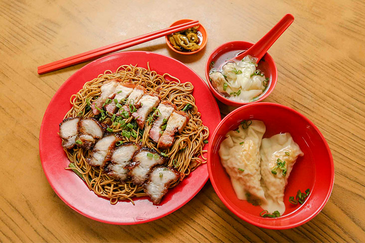 Pair your plate of wantan mee with siu gao and a bowl of wantans.
