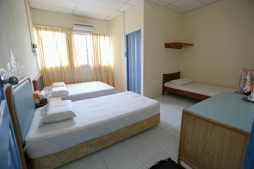 Hotel semudera u00e2u20acu201c PIcture by Saw Siow Feng