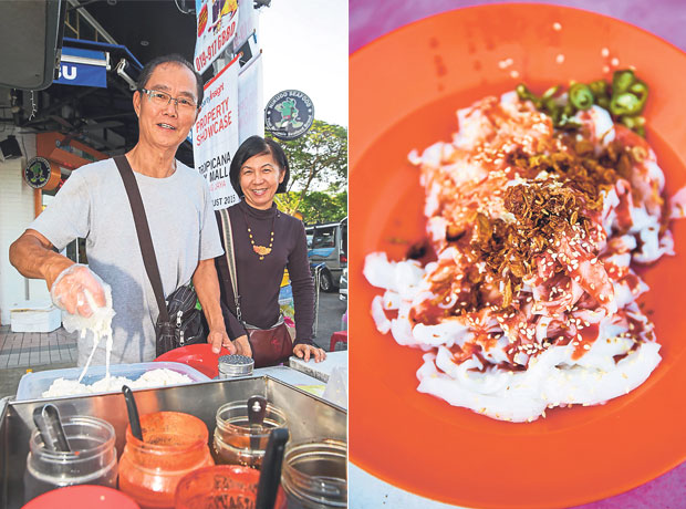 Fong Siew Heng and Nancy Loke run the stall at the SS2 morning market, which sells chee cheong fun, chai kuih, Nyonya kuih and tidbits from Ipoh (left). Ipohans eat their chee cheong fun with red sauce, pickled green chillies and a sprinkle of sesame seeds and fried shallot crisps (right)