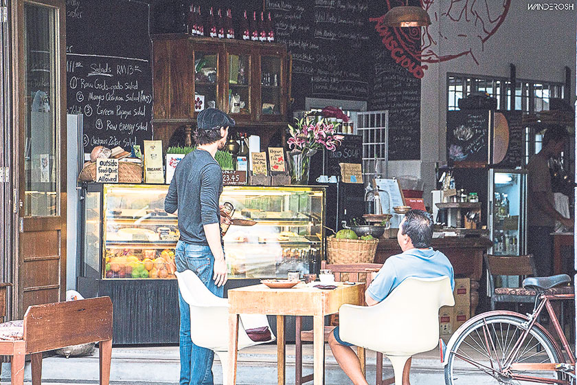 Konscious was conceived as a hangout for creative minds to gather, meet and exchange ideas