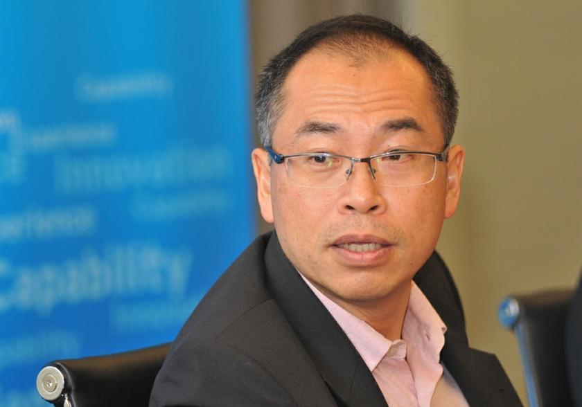 Special advisor to the chief minister of Penang Datuk Lee Kah Choon speaking to the press. u00e2u20acu201d Picture by K.E. Ooin