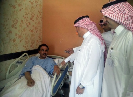 A Saudi health ministry official visits patients infected with a new SARS-like virus at a hospital in the eastern Saudi province of al-Ahsaa on May 13, 2013. u00e2u20acu201d AFP pic