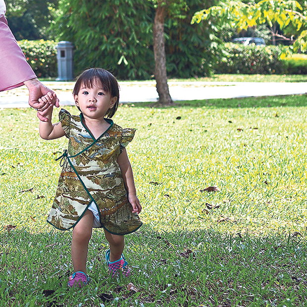 Asphodel Studio is a brand of kimono inspired apparel made of kimono fabric