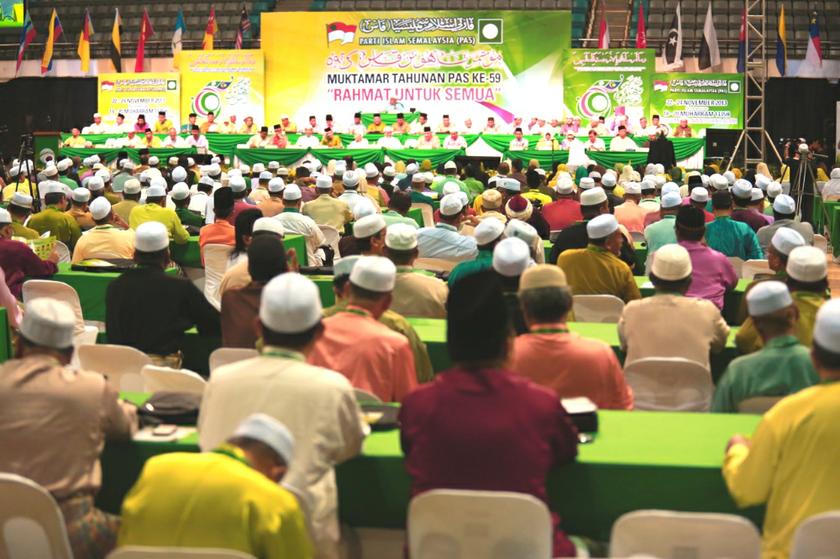 PAS had previously said it was ready to go it alone if excluded from the new pact. — Picture by Saw Siow Feng 