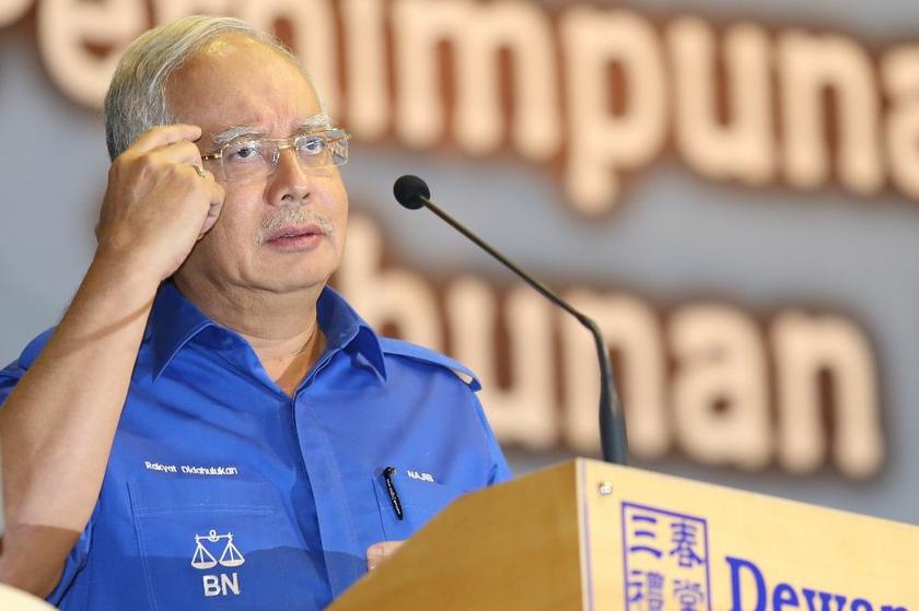 Prime Minister Datuk Seri Najib Razak cautions the public from believing the lies by Pakatan Rakyat at MCAu00e2u20acu2122s 60th AGM in Wisma MCA, Kuala Lumpur today. u00e2u20acu201d Picture by Saw Siow Feng