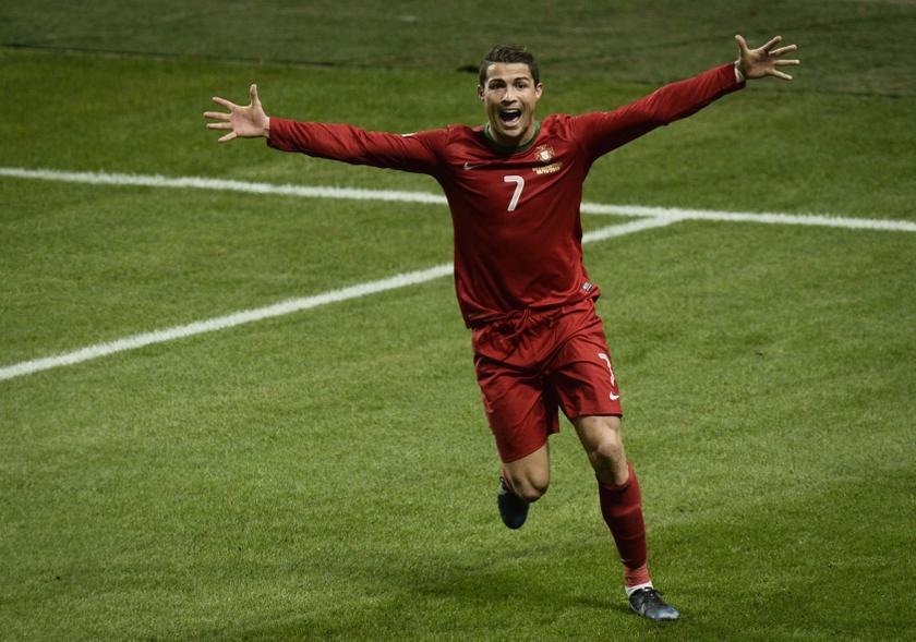 Portugal's Cristiano Ronaldo celebrates his goal against Sweden during the second leg of their 2014 World Cup qualifying football match against Portugal at Friends Arena in Stockholm November 19, 2013.  u00e2u20acu201d Reuters pic