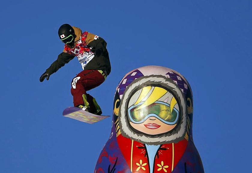 Japan’s Yuki Kadono performs a jump during the men’s snowboard slopestyle semi-final competition at the 2014 Sochi Olympic Games in Rosa Khutor February 8, 2014.