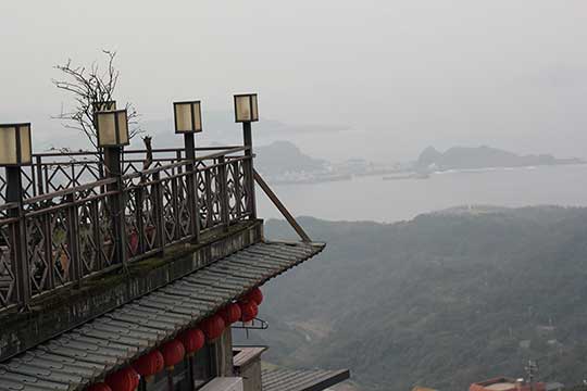 Enjoy your afternoon cuppa in a Jiufen teahouse overlooking the sea