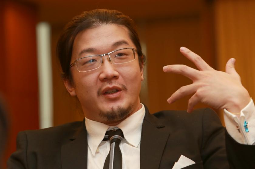 Yin says that Institut Rakyat is looking at writing policy papers on poverty, alternatives to pro-Bumiputera affirmative action, and electoral reforms.